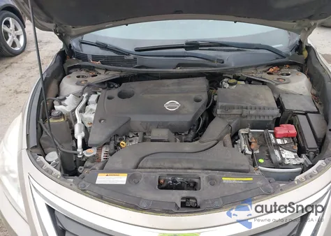 2014 Nissan Altima 2.5/2.5 S/2.5 Sl/2.5 Sv z USA, uszkodzony, nr VIN 1N4AL3AP6EC177835